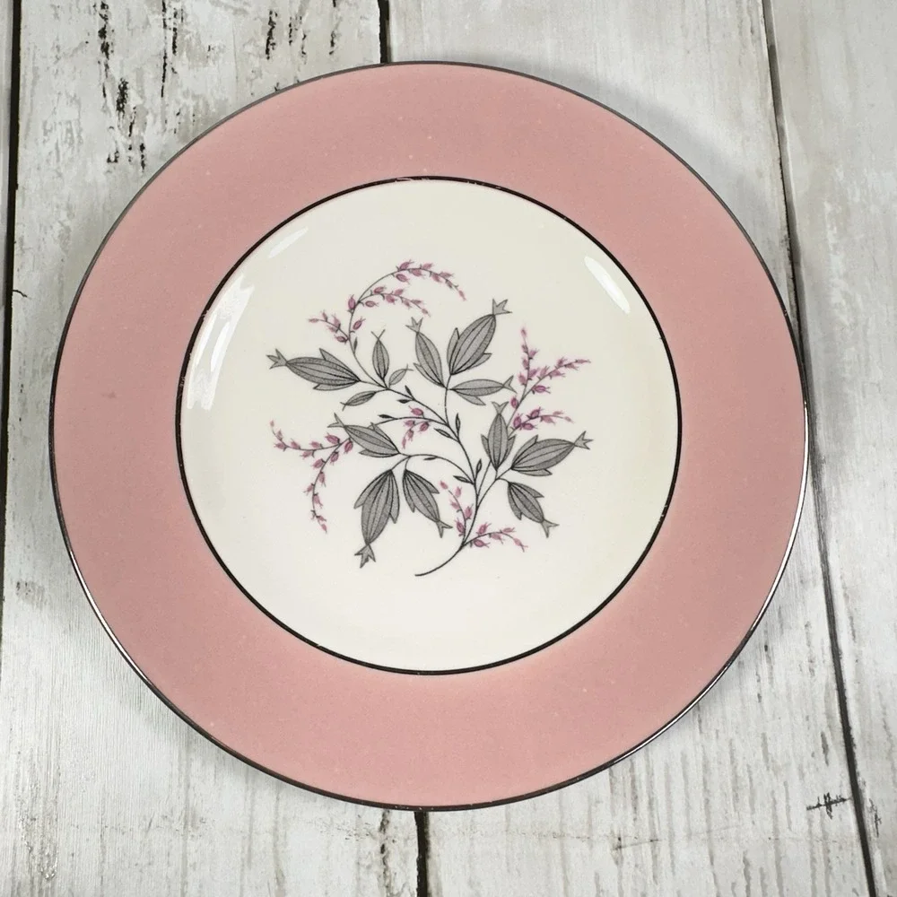 Homer Laughlin Barclay Cavelier Eggshell‎ Pattern BREAD  Plate 6 1/4 Inch Pink